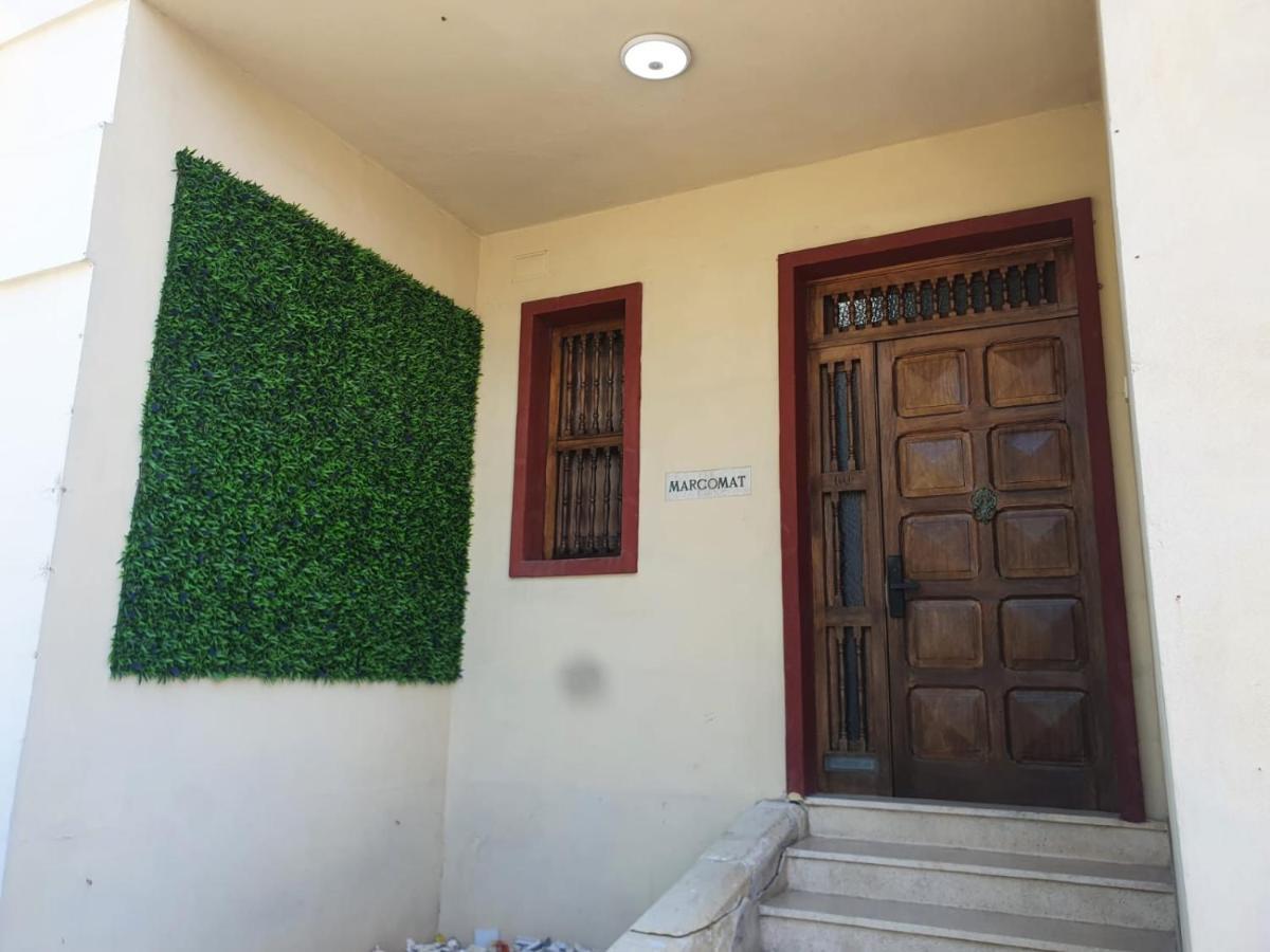 Ommi Hostel Saint Julian's 외부 사진