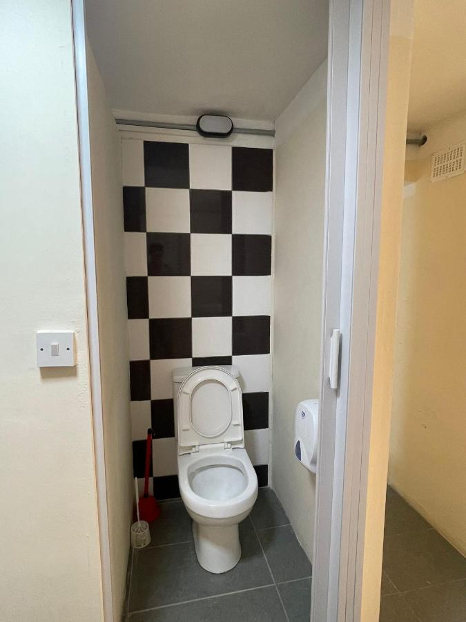 Ommi Hostel Saint Julian's 외부 사진